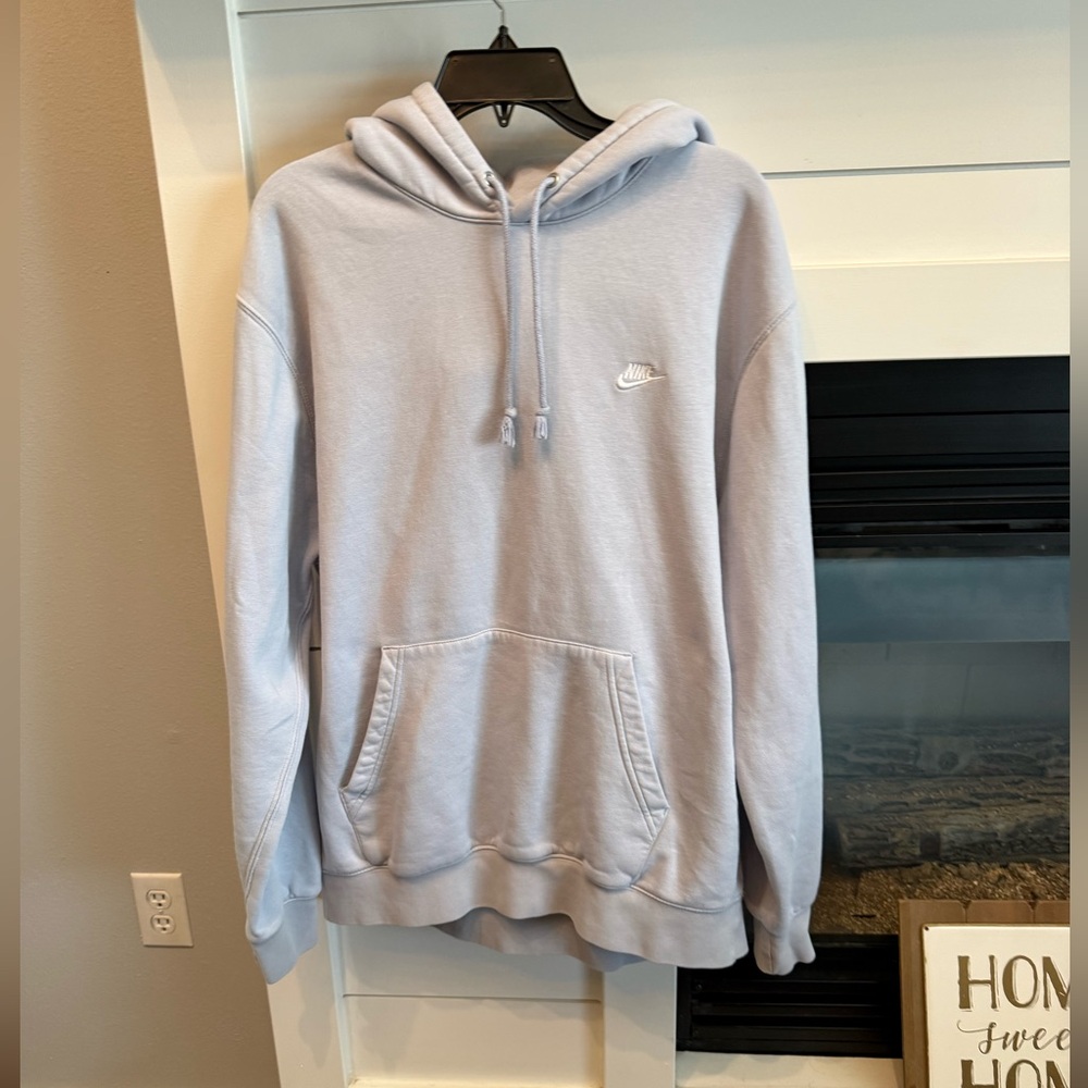 Nike Light purple/grayish basic for Men or women size XLarge great condition